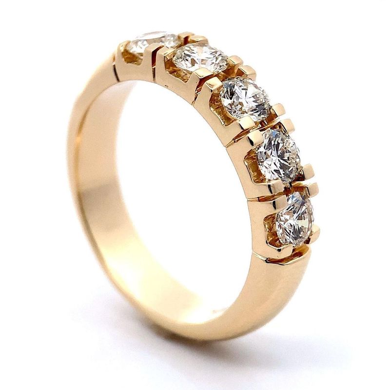 Spesialpris! Alliansering 0.75 carat w.si diamanter