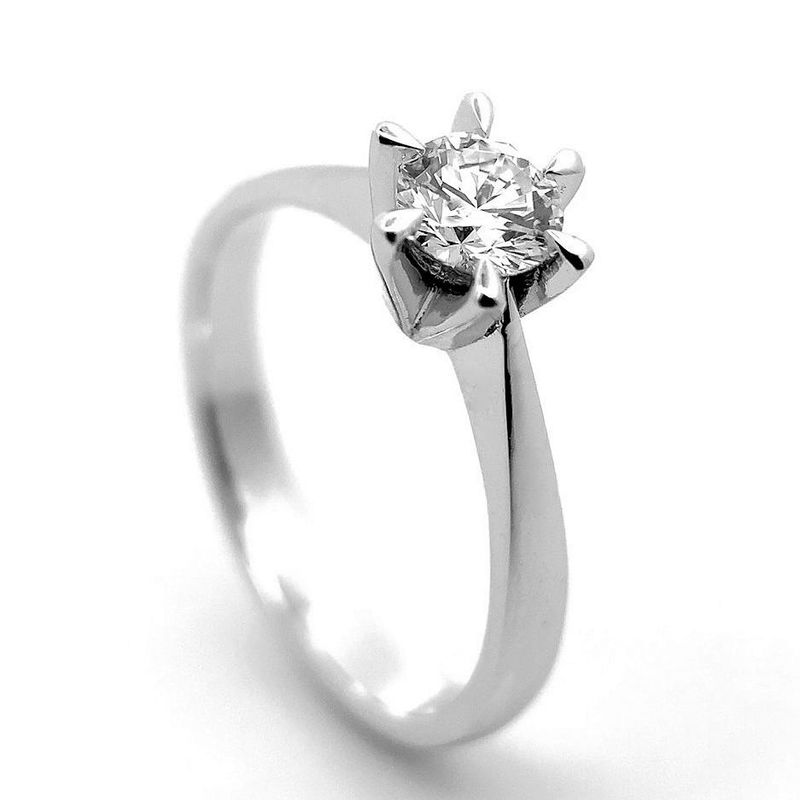 Enstens Diamantring SpesialPris 0.60ct River.vs